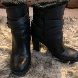 Guess Ankle Chunky boot with Faux Fur